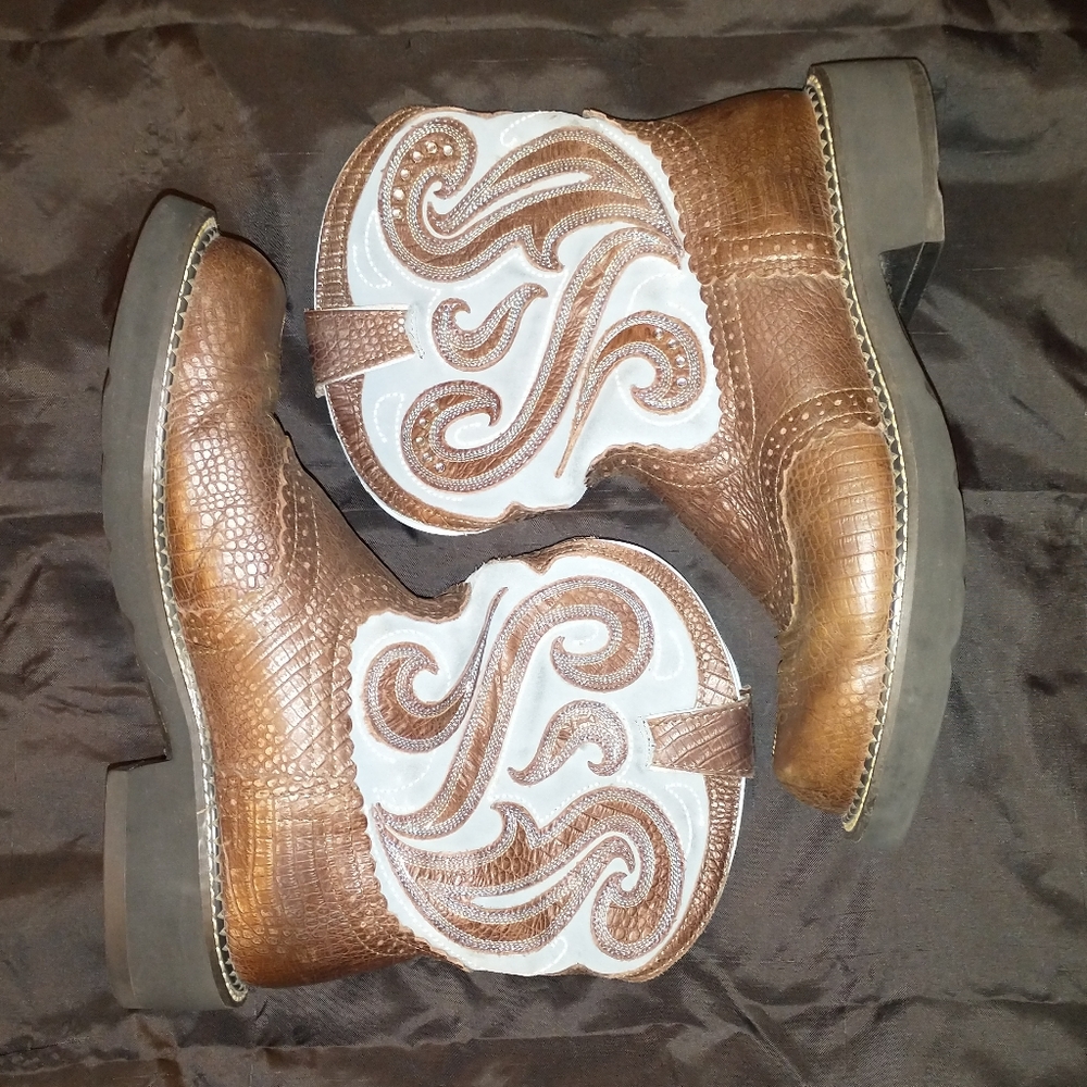 Ariat Fatbaby Western Boots - Picture 2 of 10